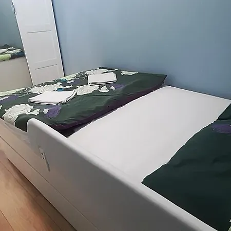 Appartement Ostrowskiego 19 *