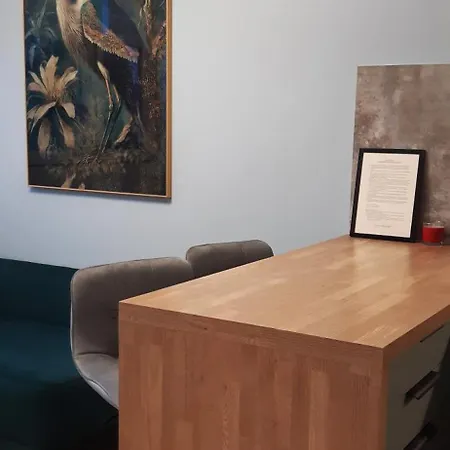 Lägenhet Ostrowskiego 19